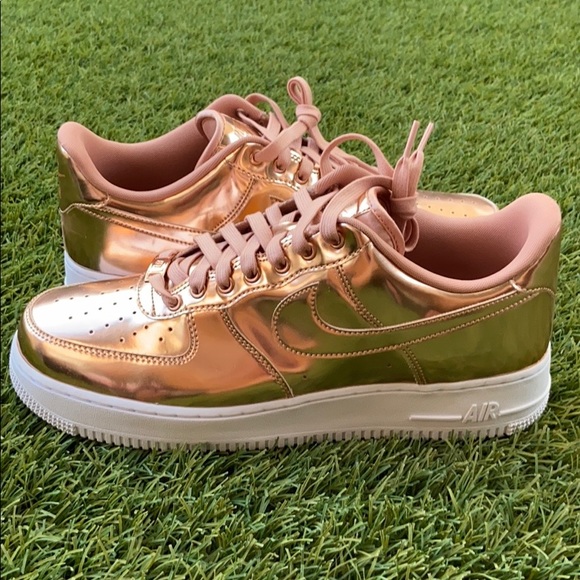 Nike Other - Nike Air Force 1 SP